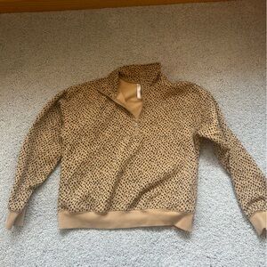 Fabletics cheetah print sweatshirt Sz small